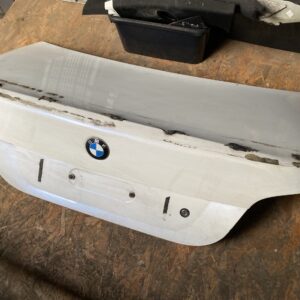 BMW E60 KOFFERKLEP