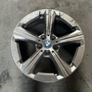 velg lichtmetaal Lightning Grey.  7JX17 ET.       2' U06 Active Tourer.    X1 U11 style 832