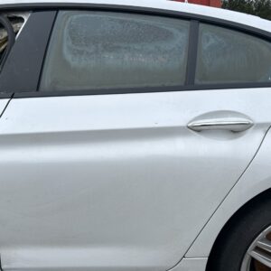 deur links achter F06