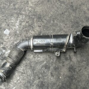 Luchtinlaatpijp met resonator F40-F44.  B38C