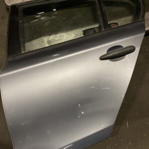 BMW E87 DEUR LINKS ACHTER