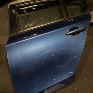 BMW E87 DEUR ACHTER LINKS