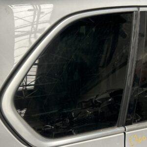 Zijruit zwart rechts X5 E70
