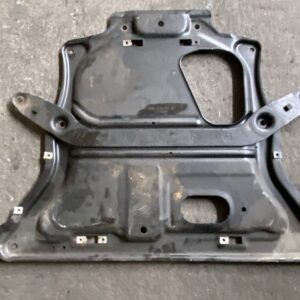 MOTOR BESCHERMPLAAT ONDER F30-F32