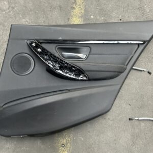 DEURPANEEL RECHTS ACHTER F30- F31