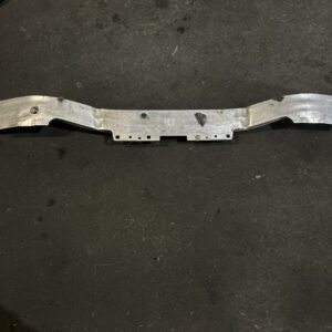 bumperbalk vooraan F40-F44