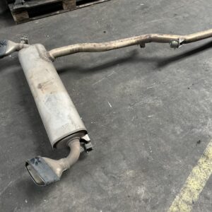 uitlaat met katalisator G30 530E