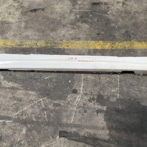 BMW E81/E82/E88 SIDESKIRT RECHTS