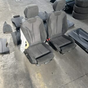 zwart Alcantara interieur 2 serie coupe F22