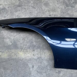 BMW E90 E91 ZIJSCHERM LINKS VOOR
