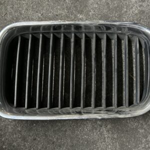 GRILL LINKS E36