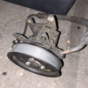 Servo-pomp van stuurbekrachtiging E36