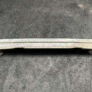 Bumperbalk achter F46