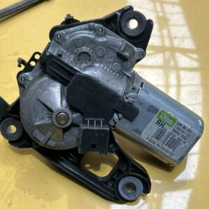 Wissermotor achterruit rechts.    MINI Clubman R55