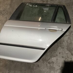 deur links achter e46 touring