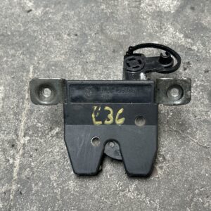 slot kofferdeksel E36