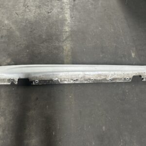 X1. E84 SIDESKIRT PAKKET  RECHTS