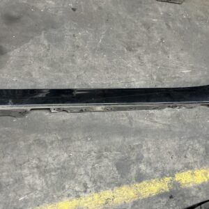 sideskirt links F20