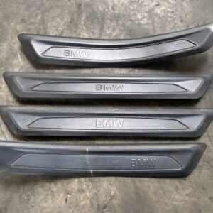 SET VAN 4 STUKS INSTAPLIJSTEN F20