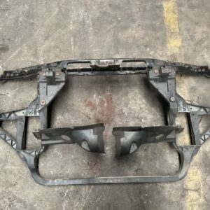 voorfront x3 e83