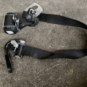 BMW F10-F11-F01  Veiligheidsgordel rechts voor zwart