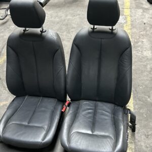 Leder interieur F20