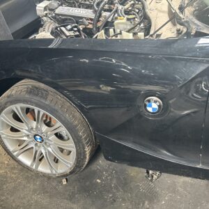 E85-E86  spatbord lv