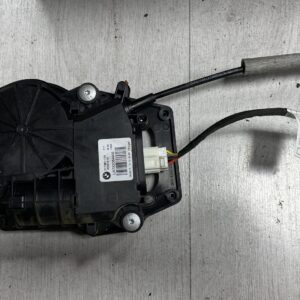 BMW F11 AANDRIJVING SERVO SLOT KOFFER
