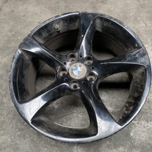 Velg van lichtmetaal 8JX19 ET:37 STYLE 230