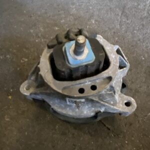 Motorsteun rechts N13- F20-F21-F30-F31