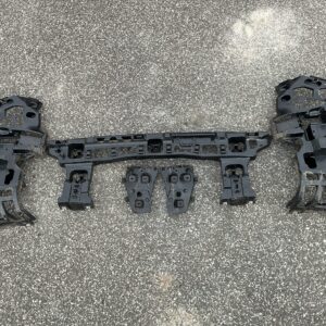 COMPLETE SET BUMPER GELEIDING ACHTER VOOR DE BMW X1 U11 2022+