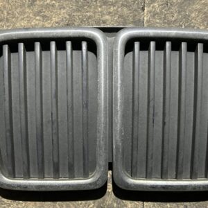 Grilldeel midden chroom E30