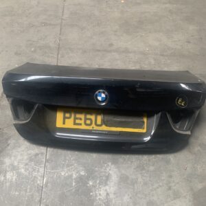 kofferklep e90 lci