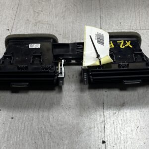 BMW X1 F48 X2 F39 LUCHTROOSTER MIDDEN