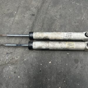 Schokdempers set  achterzijde (Zonder EDC) voor de E90 E92 M3.
