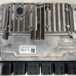 Basisstuurtoestel DME DME 83T1. B38B-B38C