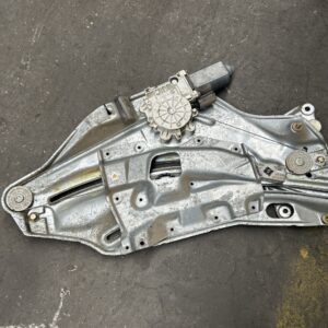 raammechanisme met motor achter links e36 cabrio