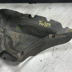 Stuwlip voor rechts M-PACK 2' F22. 2' F23