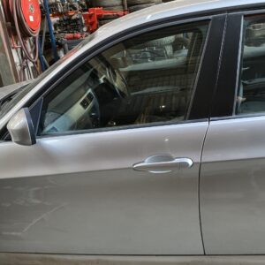 BMW E90 E91 DEUR LINKS VOOR