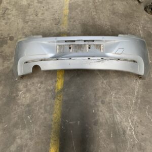f20 achterbumper  glacier silber + pdc