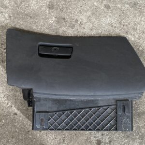 BMW E39 HANDSCHOENENBAKJE