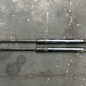 Gasdrukveer motorkap actief F46