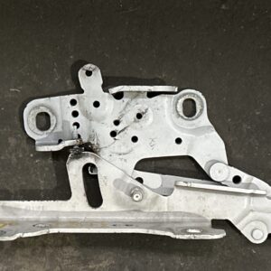 Scharnier motorkap links F20-F30