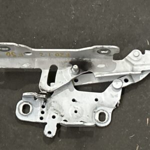 Scharnier motorkap rechts F20-F30