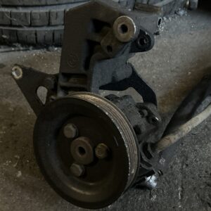 Servo-pomp van stuurbekrachtiging e38 725 tds m51