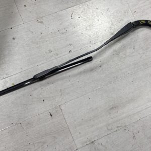 BMW E90 RUITENWISSER ARM KANT PASSAGIER