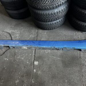Sideskirt F20 Links