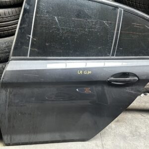 Portier aluminium linksachter.  5' G30  5' F90 M5