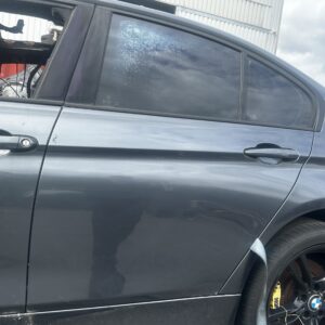 DEUR LINKS ACHTER F30-F80