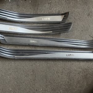 set van 4 instaplijsten E60-E61
